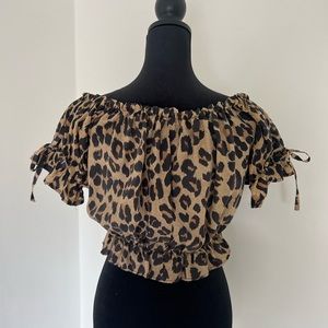 Reformation vintage top size small cheats cheetah print